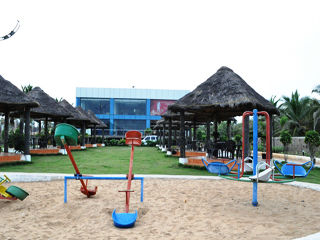 Jade Beach Resort Tirupporur Exterior photo