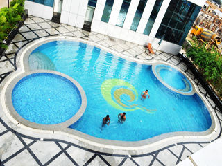 Jade Beach Resort Tirupporur Exterior photo